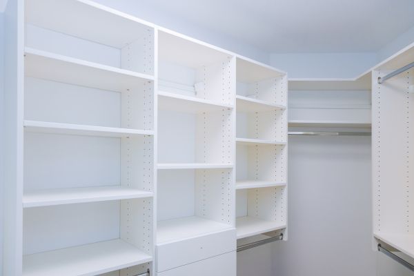 Shelf Mounting in Idaho Falls