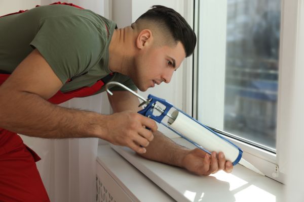 Window Caulking Repair in Idaho Falls