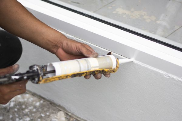 Window Caulking Replacement in Idaho Falls