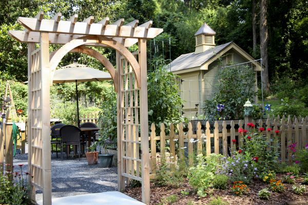 Trellis Mounting in Idaho Falls